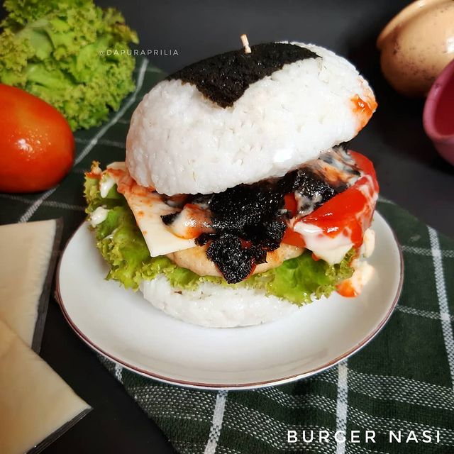 9 Resep kreasi burger ayam, lezat dan mengenyangkan