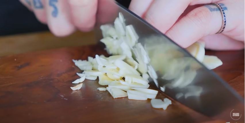 7 Cara Willgoz MasterChef simpan bawang putih, awet berbulan-bulan