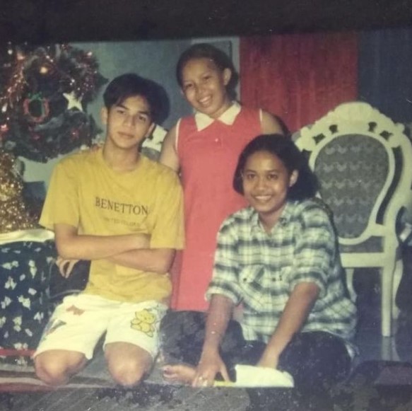 Kerap mejeng di cover majalah, ini 9 potret masa muda Jonathan Frizzy