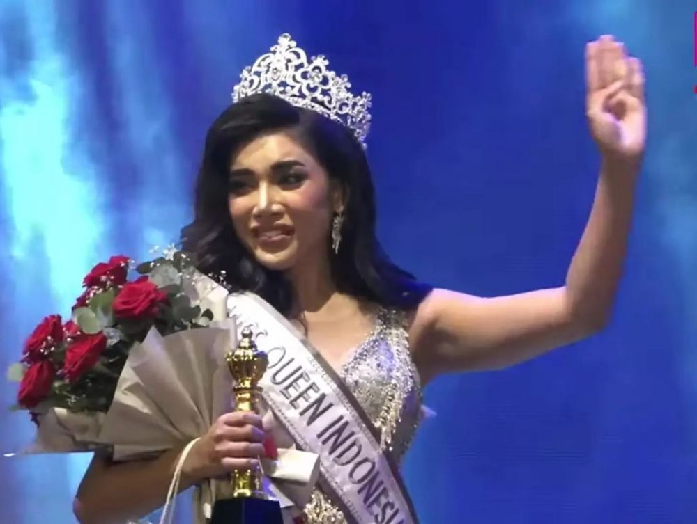 9 Momen Millen Cyrus ikut Miss Queen Indonesia 2021, sabet gelar juara