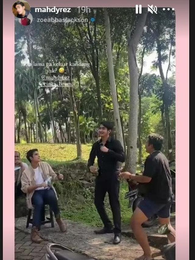 Musuh di sinetron, ini 7 momen Mahdy Reza & Cinta Brian di keseharian