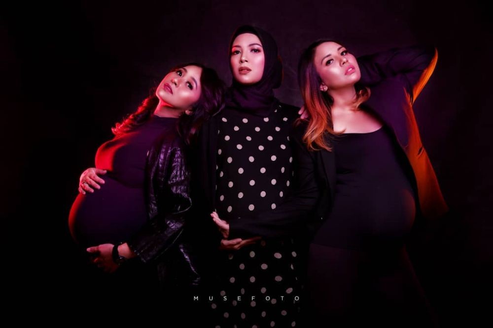 Gaya maternity shoot 7 geng seleb, Nagita Slavina & The Bumils kompak