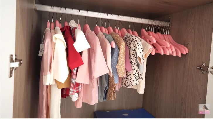 9 Potret kamar bayi Felicya Angelista dan Hito, berkonsep soft pink