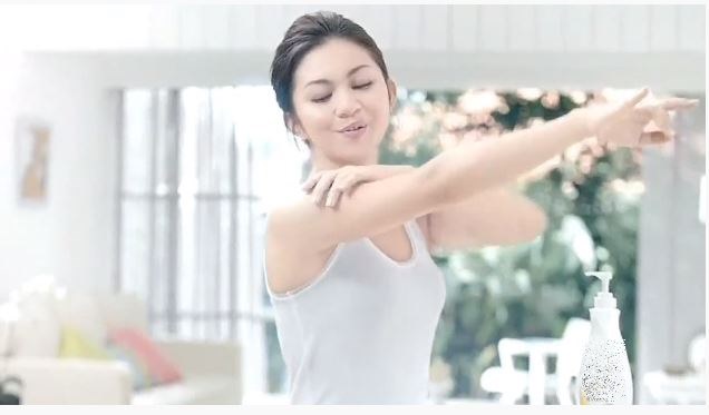 7 Potret lawas Ariel Tatum jadi bintang iklan, cantik dan menawan