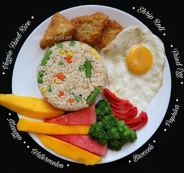 30 Resep nasi goreng putih, enak dan praktis buat sarapan
