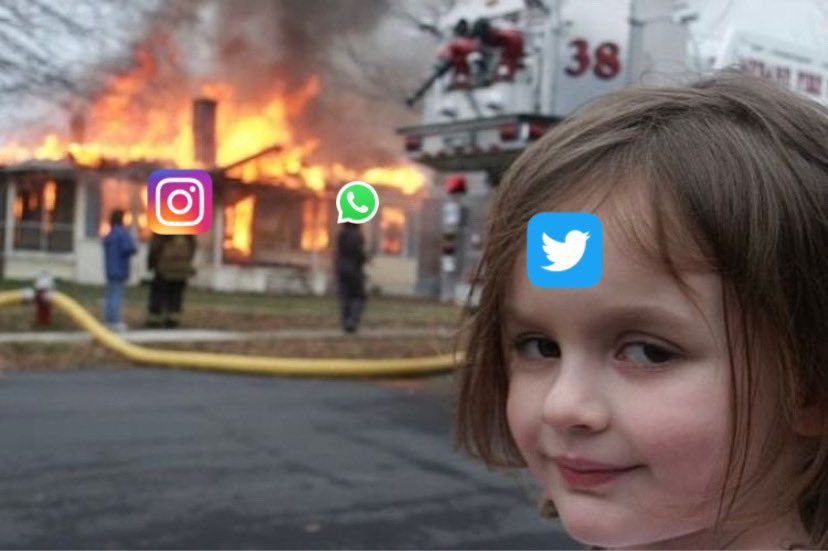 11 Meme lucu WhatsApp, Instagram, dan Facebook down ini bikin senyum
