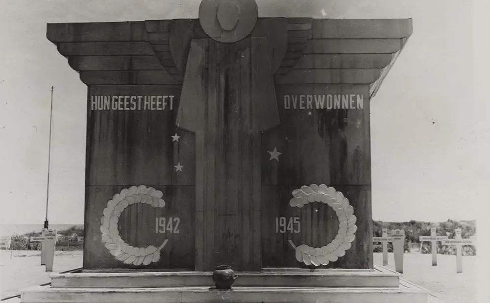 6 Potret jadul Jakarta akhir tahun 40-an, banyak benteng dan menara