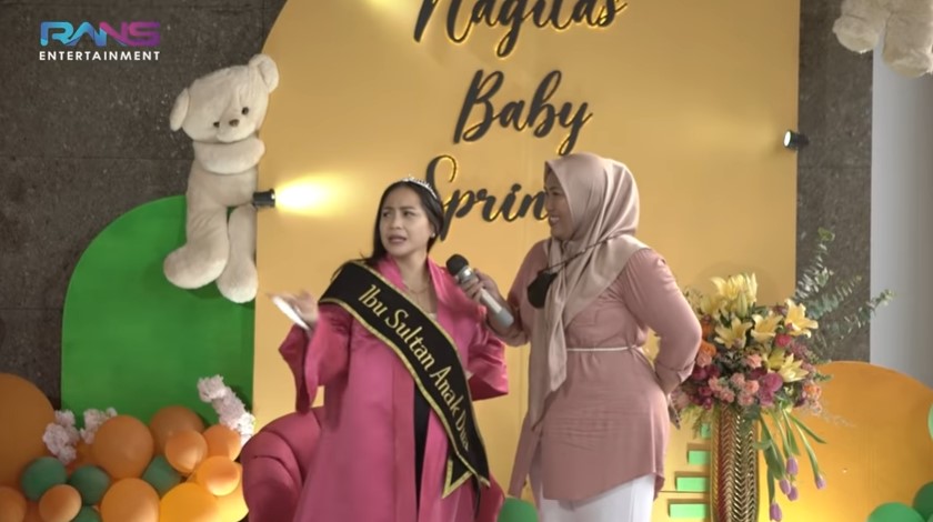 9 Momen baby shower anak kedua Nagita Slavina, putar video flashback