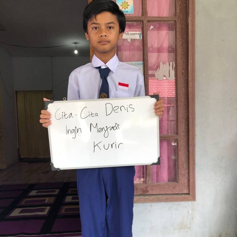 Viral siswa SMP bercita-cita jadi kurir, alasannya bikin terenyuh