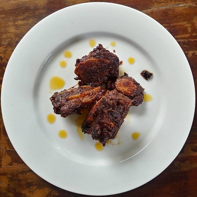 9 Resep kreasi iga bakar istimewa, lezat dan gampang dibuat