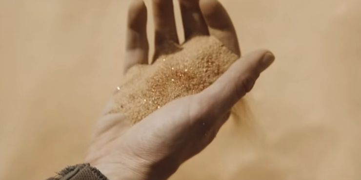 7 Fakta bumbu Melange di film Dune, bikin panjang umur dan ketagihan