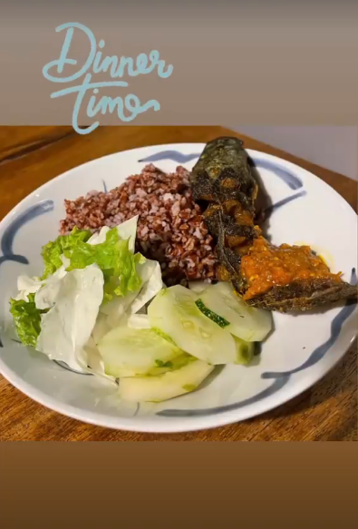 11 Menu makan malam Cynthia Lamusu saat diet ini sehat dan antinyiksa