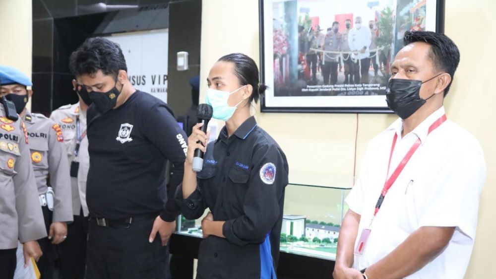 Viral polisi banting mahasiswa, pelaku peluk dan minta maaf ke korban