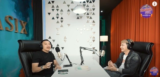 Jarang tampil di layar kaca, aktivitas Delon Thamrin bikin Anang salut