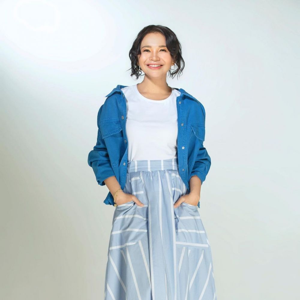 Sederhana & merakyat, 5 seleb cantik ini gunakan jasa tukang keliling