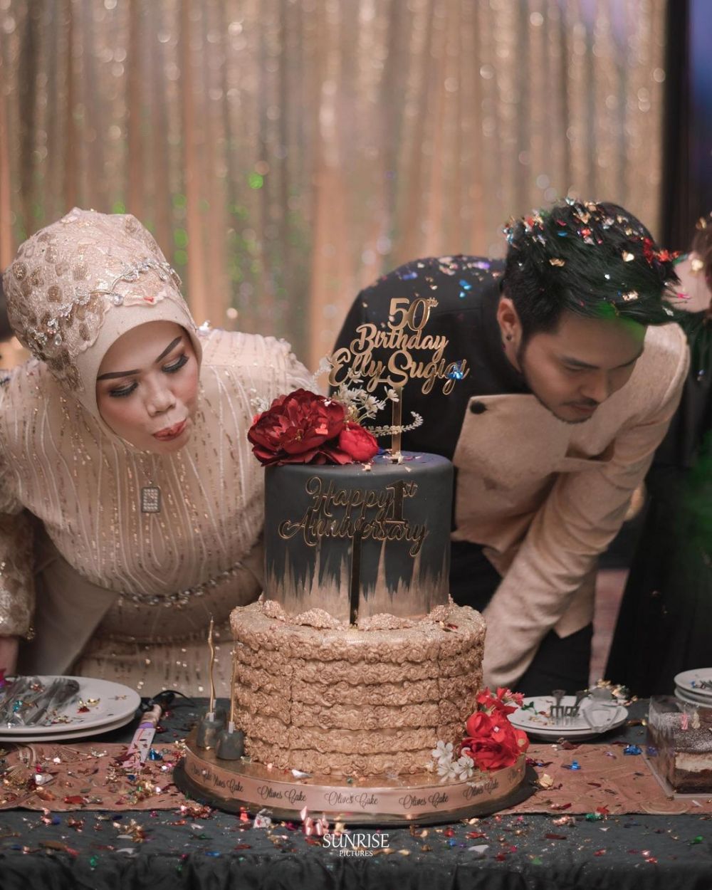 9 Momen ulang tahun Elly Sugigi ke-50, beri saweran pada tamu undangan