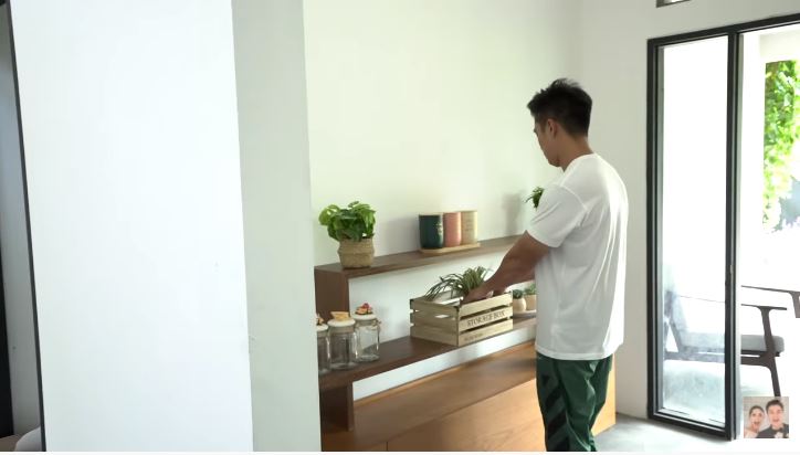 11 Potret rumah baru YouTuber Fiki Naki, hadiah dari Baim Wong