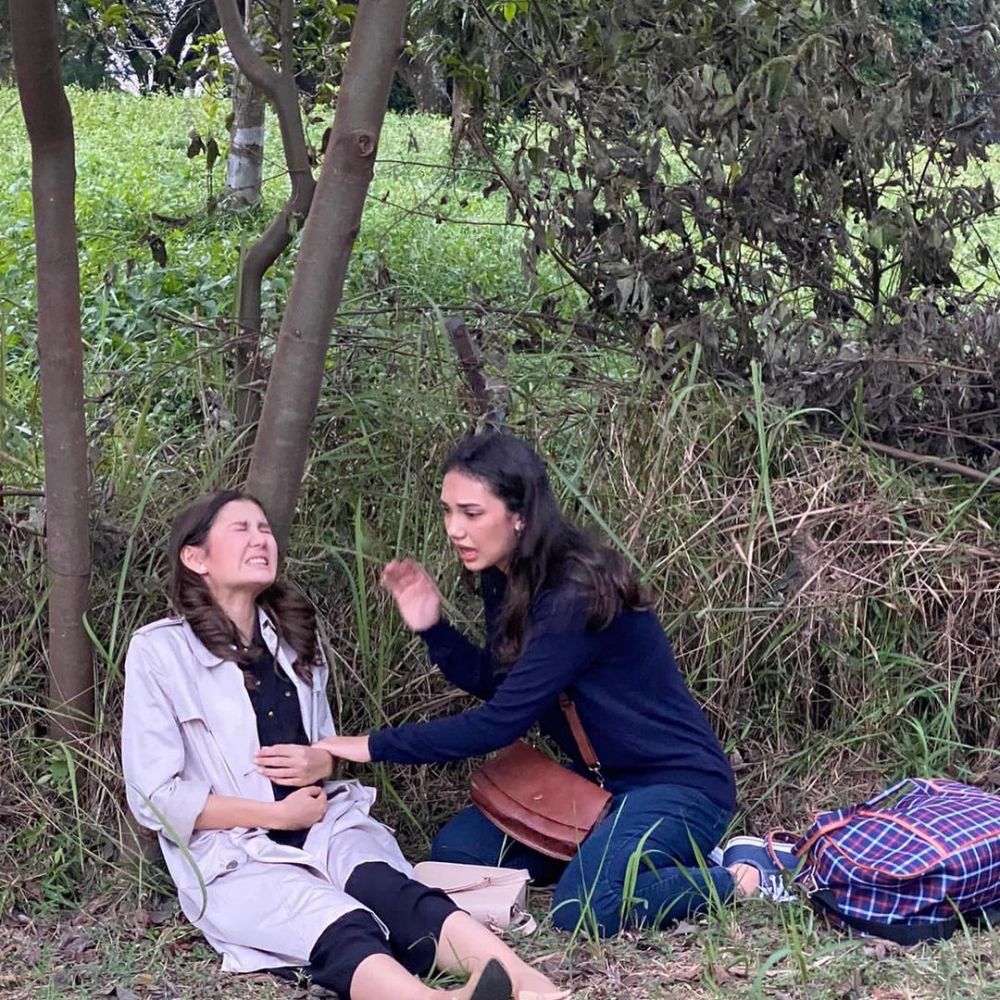 Belum menikah, ini 5 potret Zoe Abbas jadi ibu hamil di sinetron