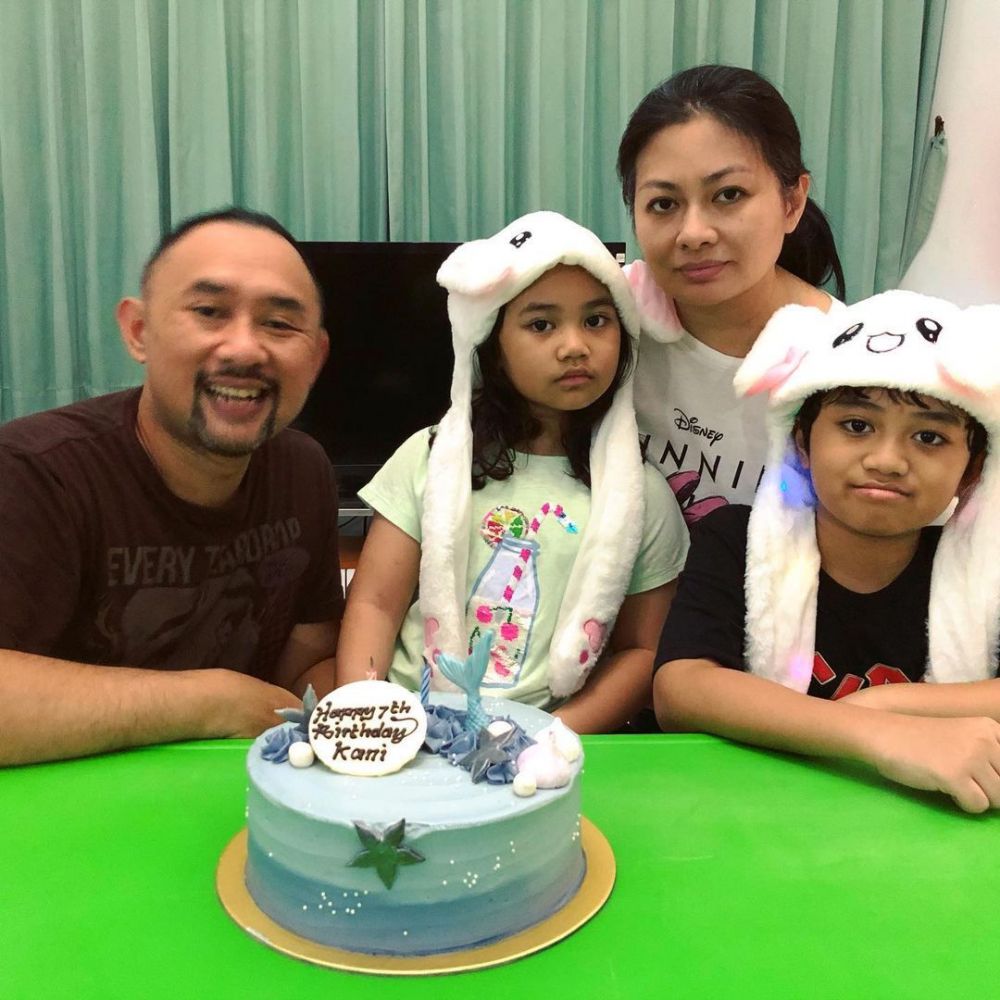 Ingat Extravaganza? Ini 9 potret terbaru pemainnya bareng keluarga