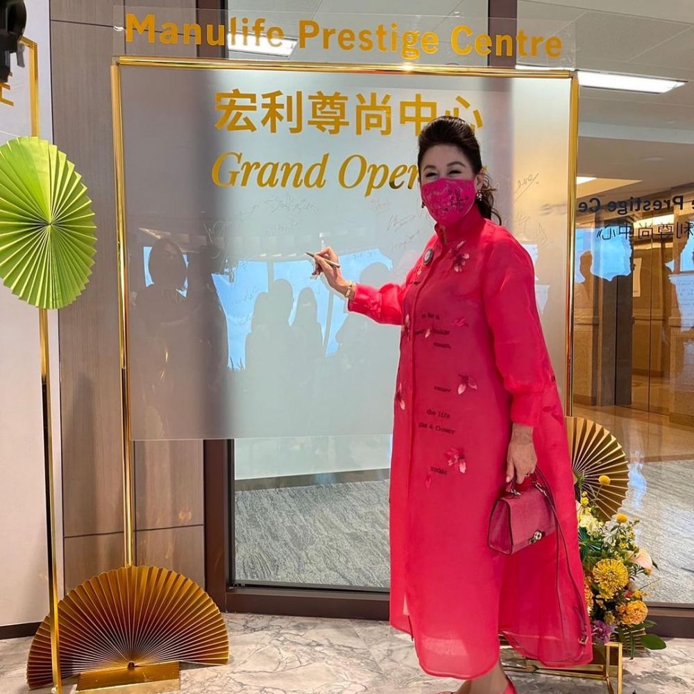 9 Pesona ratu horor Mandarin Wang Yu Huan, kini jadi agen asuransi