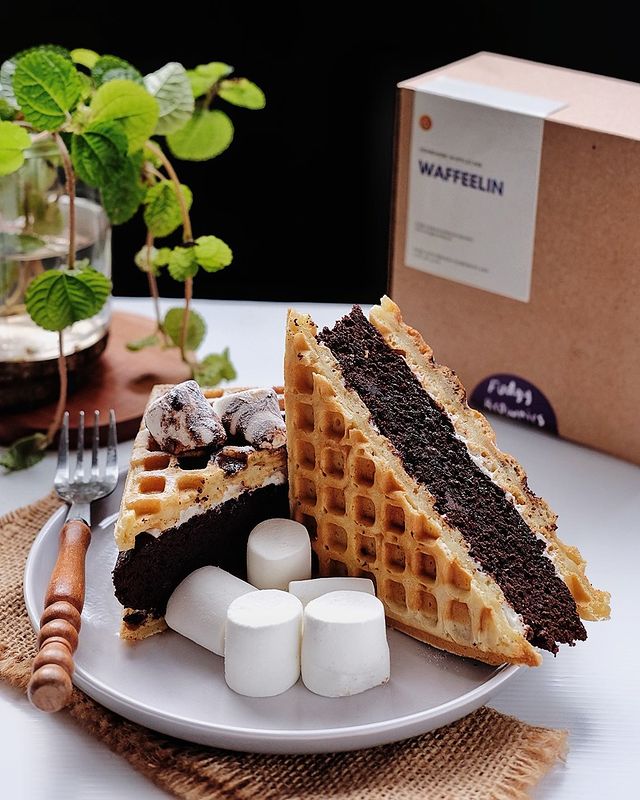 Intip bisnis kuliner anak 7 seleb, punya El Rumi di halaman rumah