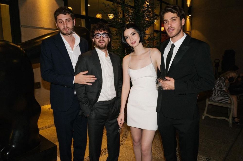 Didampingi Vin Diesel, ini 7 momen pernikahan putri Paul Walker