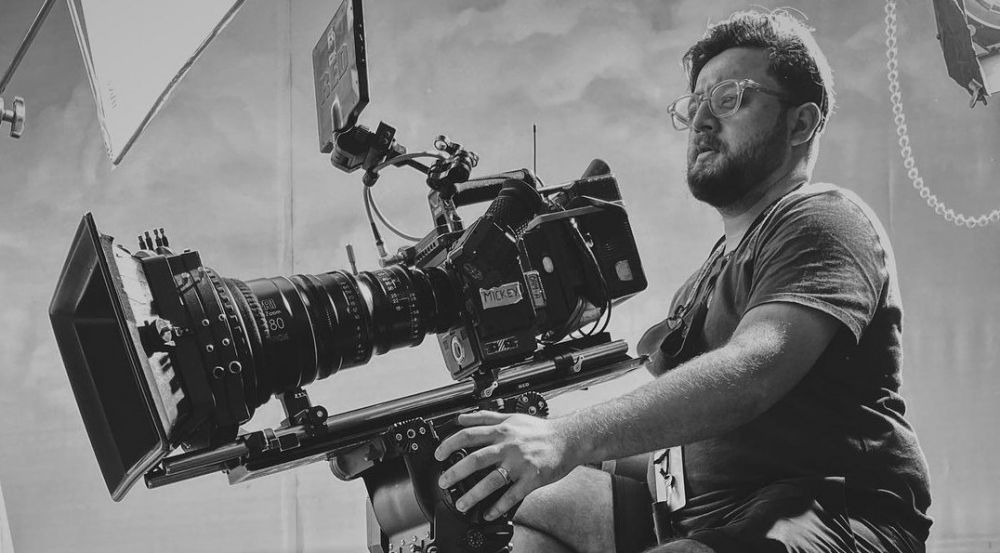 9 Potret terbaru adik Preity Zinta di Kal Ho Na Ho, kini sutradara