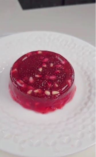 Jago masak, intip 9 inspirasi dessert buatan Nicky Tirta