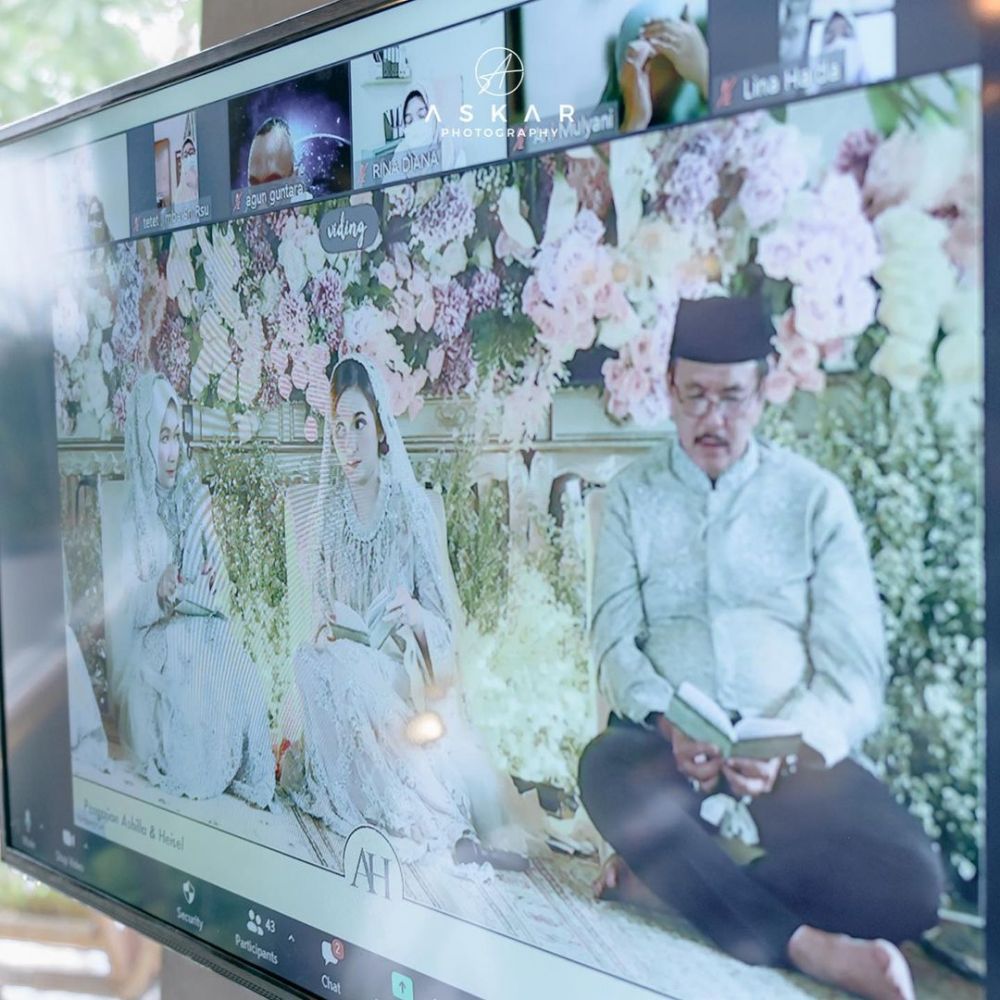 7 Momen khidmat pengajian Ashilla Zee eks Blink jelang pernikahan