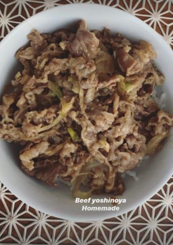 7 Masakan rumahan Natasha Dewanti buat keluarga, simpel dan lezat