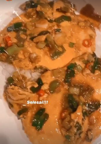 7 Masakan rumahan Natasha Dewanti buat keluarga, simpel dan lezat