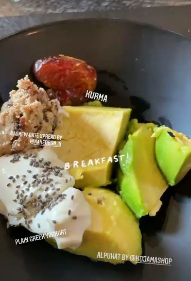Menu sarapan 7 seleb saat diet ini ampuh turunkan berat badan