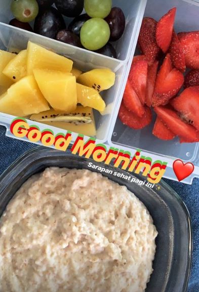 Menu sarapan 7 seleb saat diet ini ampuh turunkan berat badan