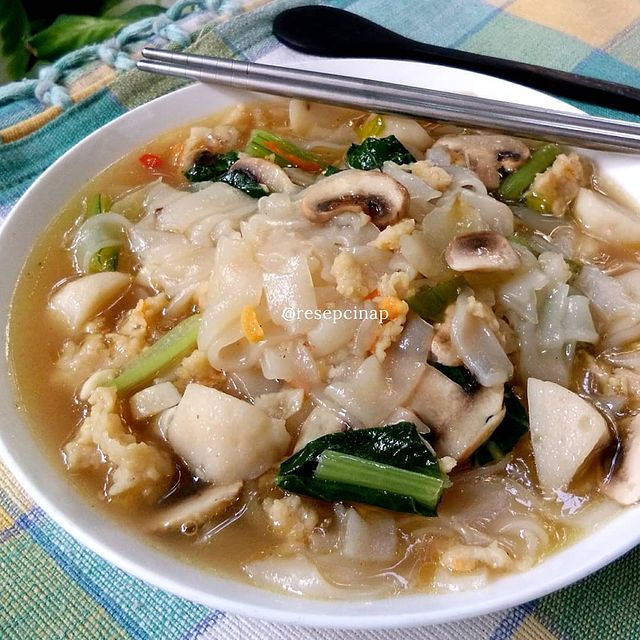 11 Resep kwetiau kuah, lezat, gurih, dan cocok jadi menu makan malam