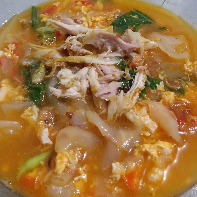 11 Resep kwetiau kuah, lezat, gurih, dan cocok jadi menu makan malam