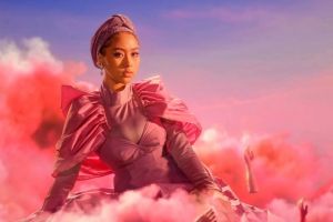 Jinan Laetitia ajak pendengar abaikan pendapat orang lewat Mannequin