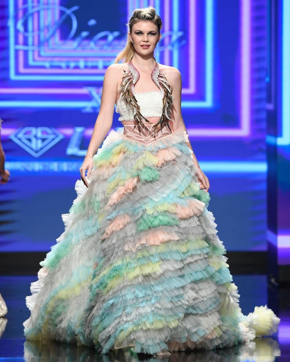 Sukses di Los Angeles Fashion Week, 5 fakta koleksi Diana Couture