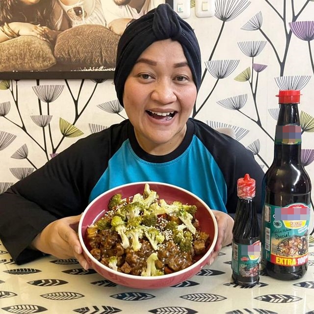 5 Menu makanan rumahan Tike Priatnakusumah, diet tetap makan enak