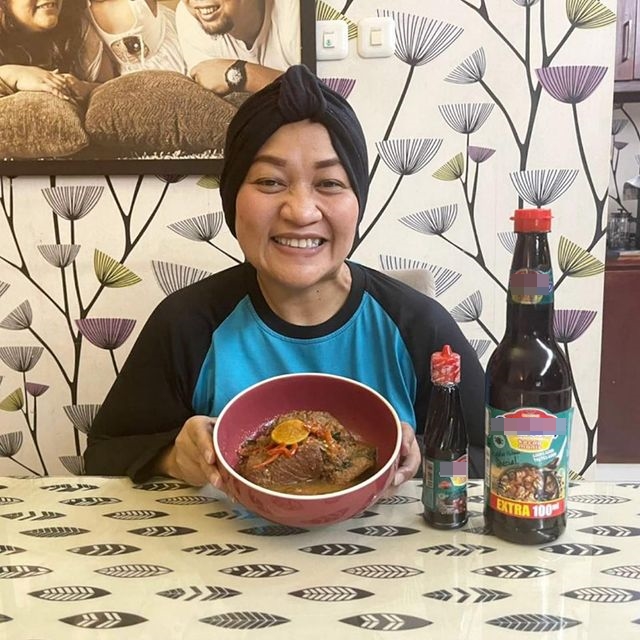 5 Menu makanan rumahan Tike Priatnakusumah, diet tetap makan enak