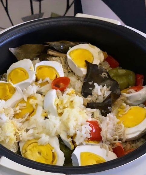 5 Menu makanan rumahan Tike Priatnakusumah, diet tetap makan enak