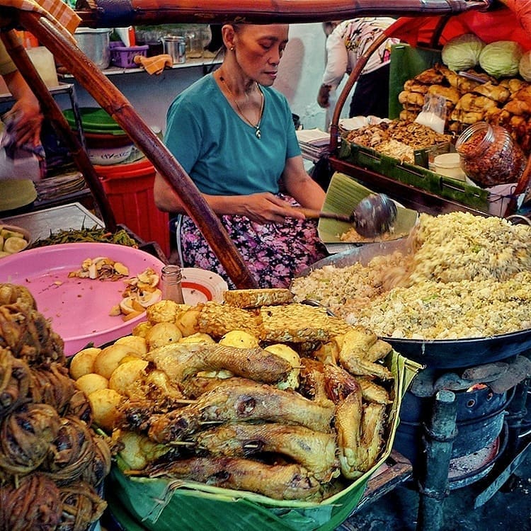 7 Kuliner Indonesia berbahan nasi ini punya nama unik abis