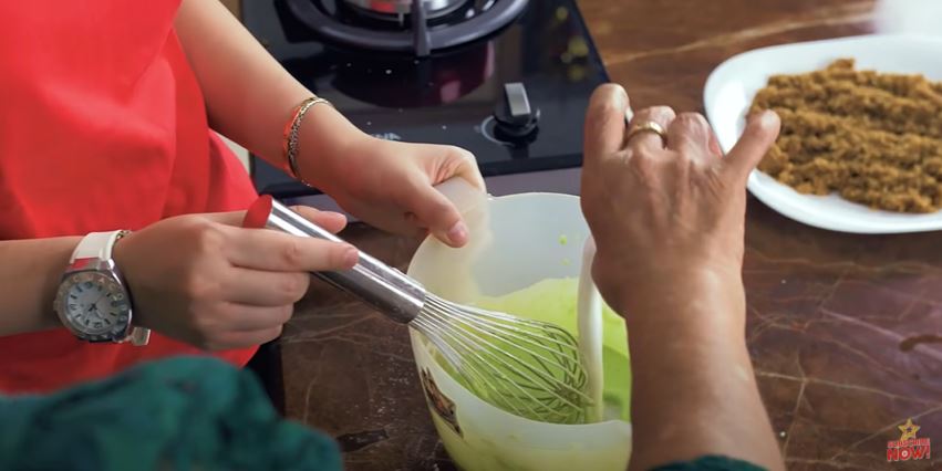 Kulit antisobek, ini 5 trik Jesselyn MasterChef bikin dadar gulung