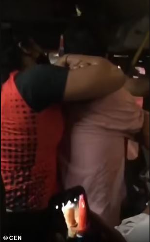 Wanita jago Muay Thai dilecehkan di bus, lawan pelaku dengan mencekik