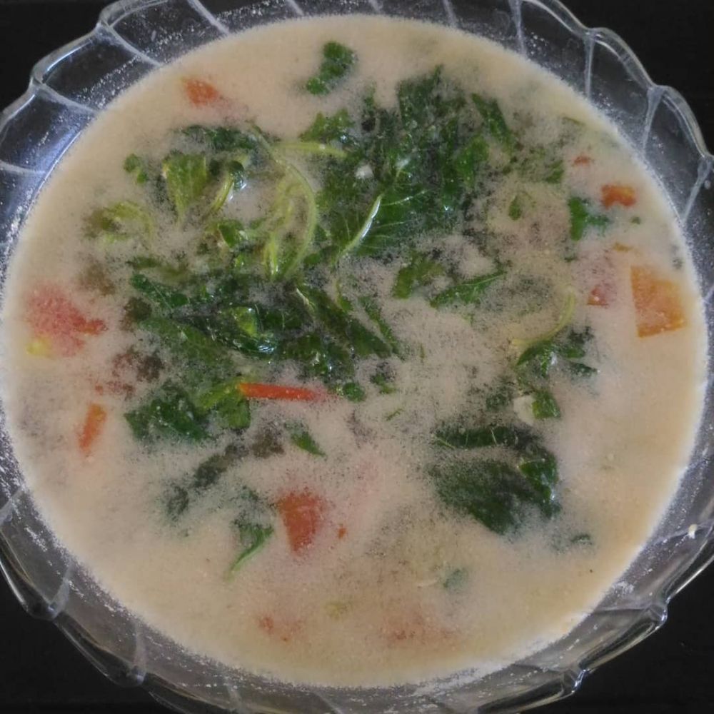 9 Resep kreasi sayur bayam kuah santan, enak, sederhana, dan gurih