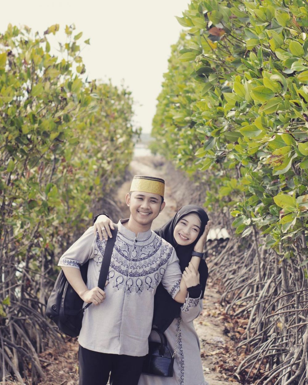 Momen 5 pedangdut saat babymoon, Lesty Kejora boyong keluarga dan fans