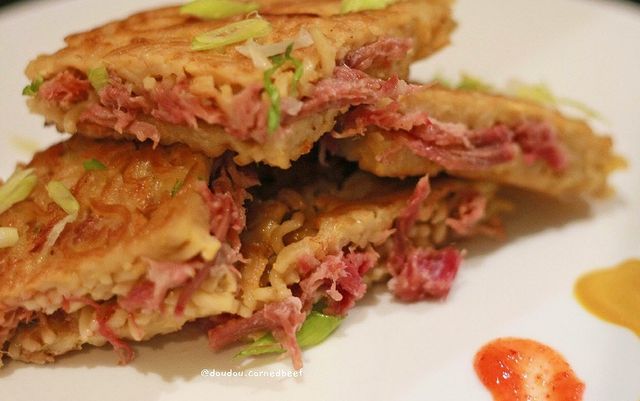 11 Resep menu sarapan berbahan kornet, praktis dan mengenyangkan