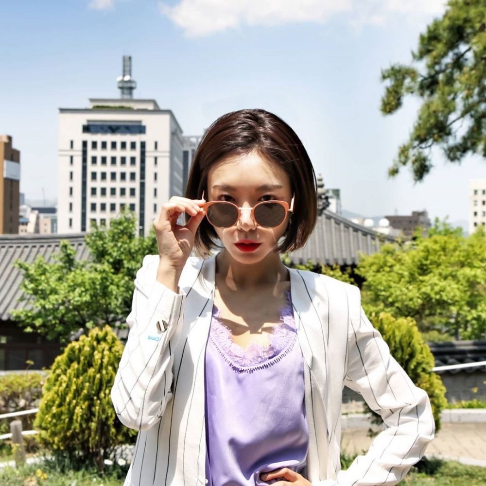 Kisah 9 seleb Korea jadi korban penipuan, Taeyeon SNSD rugi Rp 13 M