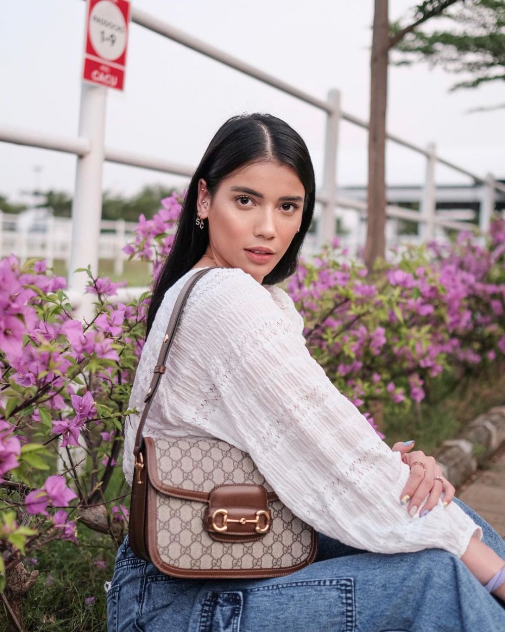 7 Cerita Sabrina Chairunnisa keracunan makanan restoran, dibawa ke IGD