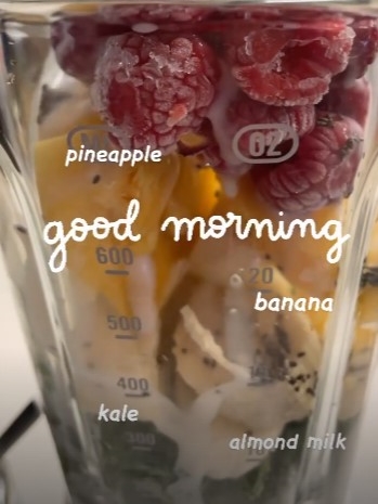 5 Trik Sarah Sechan buat minuman sehat, enak dan kaya nutrisi