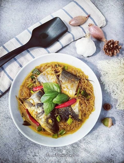 11 Resep semur ikan, bumbunya meresap bikin rasa semakin istimewa